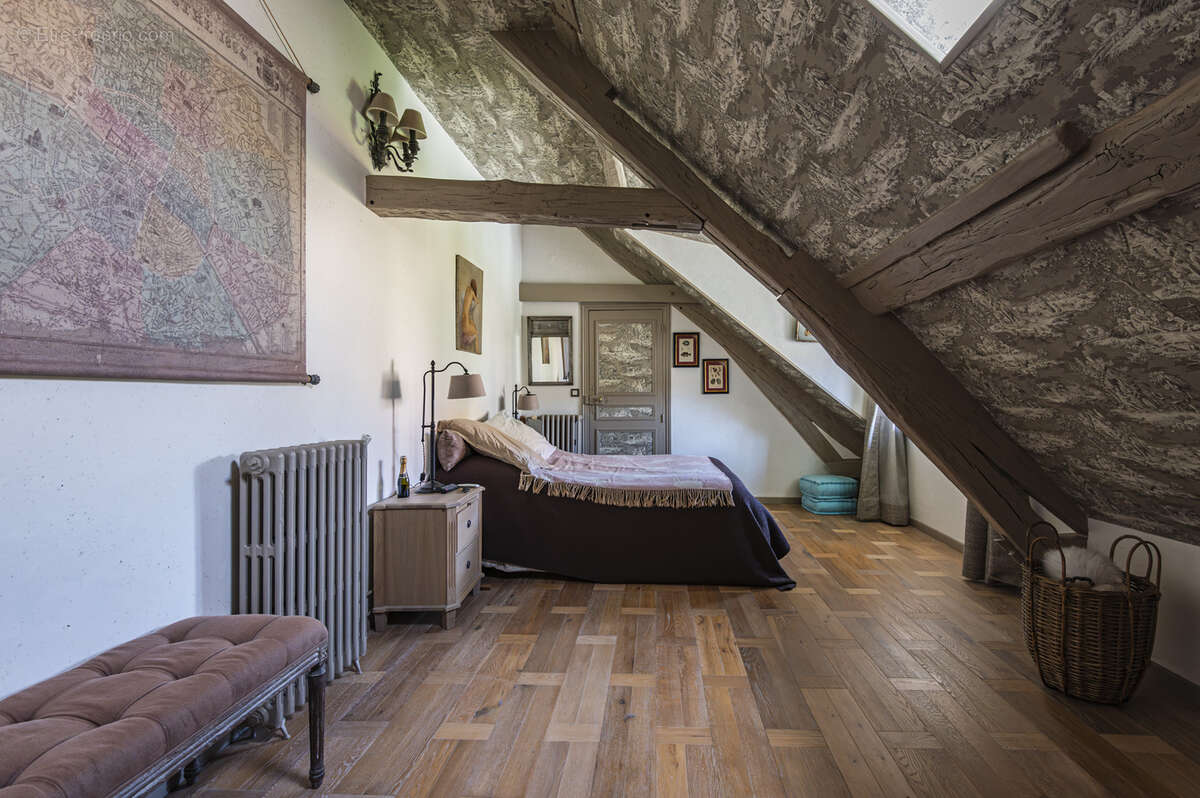 Maison à SERGY