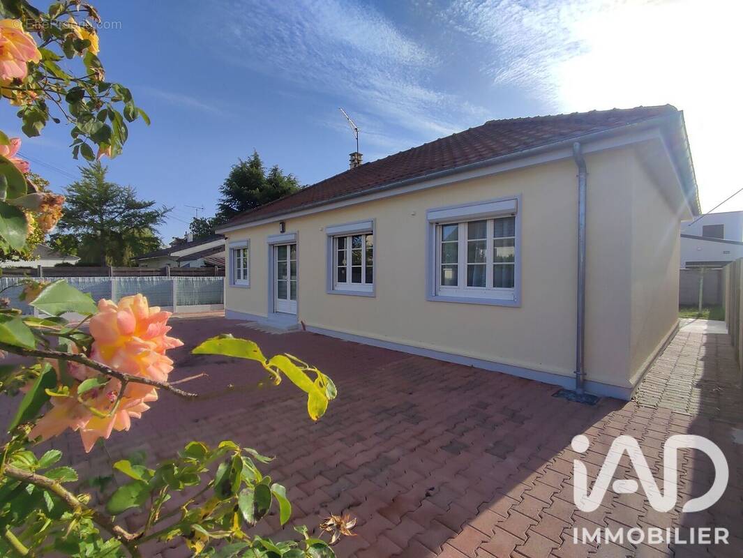 Photo 1 - Maison à SARAN