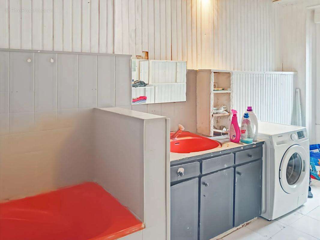 Maison à VILLENEUVE-SUR-BELLOT