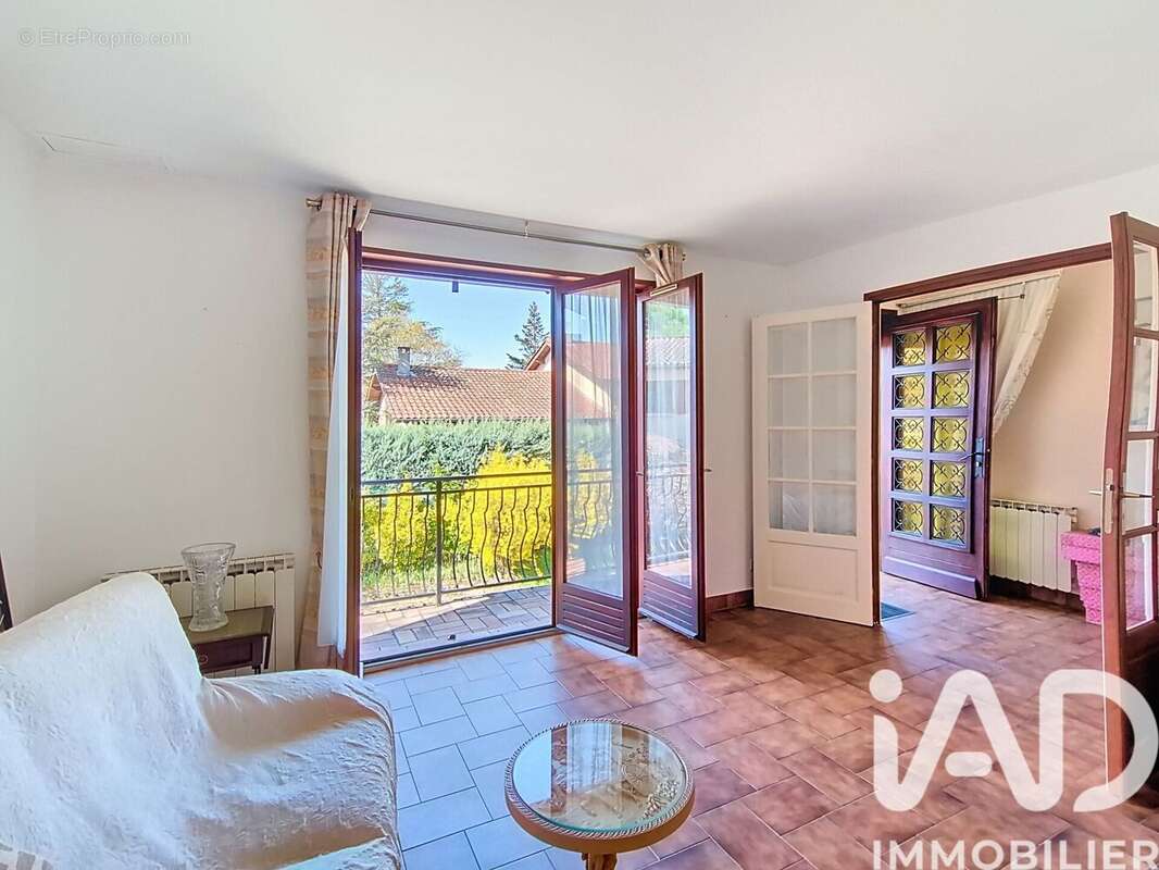 Photo 2 - Maison à CRAPONNE