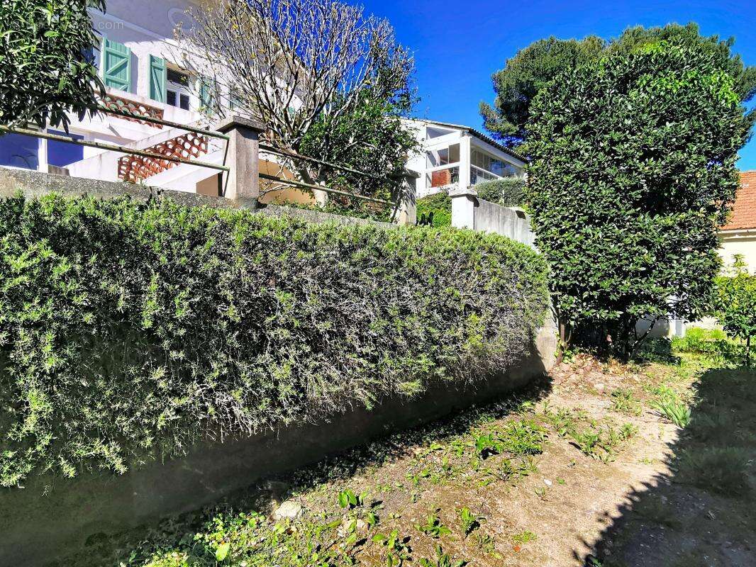 Maison à SAINT-MANDRIER-SUR-MER