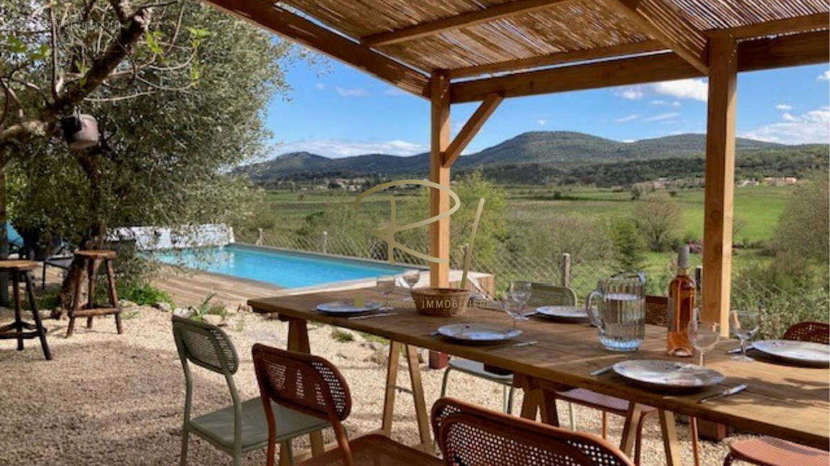 Maison à SAINT-ANDRE-DE-CRUZIERES