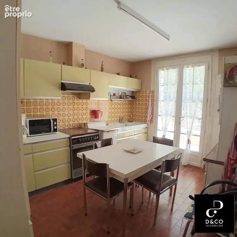 Maison 5 pièces 90 m² à vendre à La Roche-Vineuse (71960) - photo 3