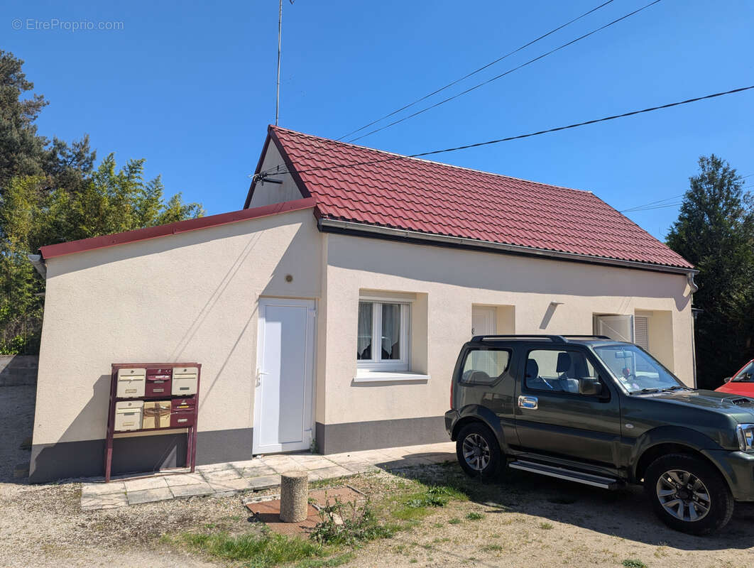 Appartement à CHALETTE-SUR-LOING