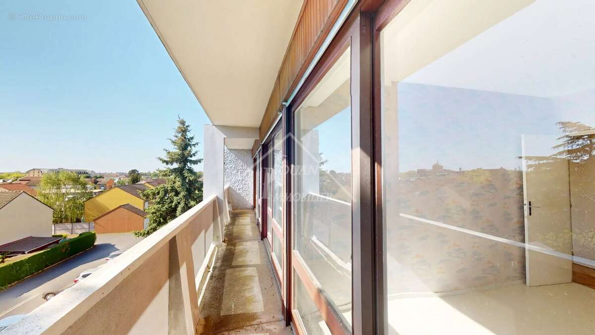 Appartement à MOULINS