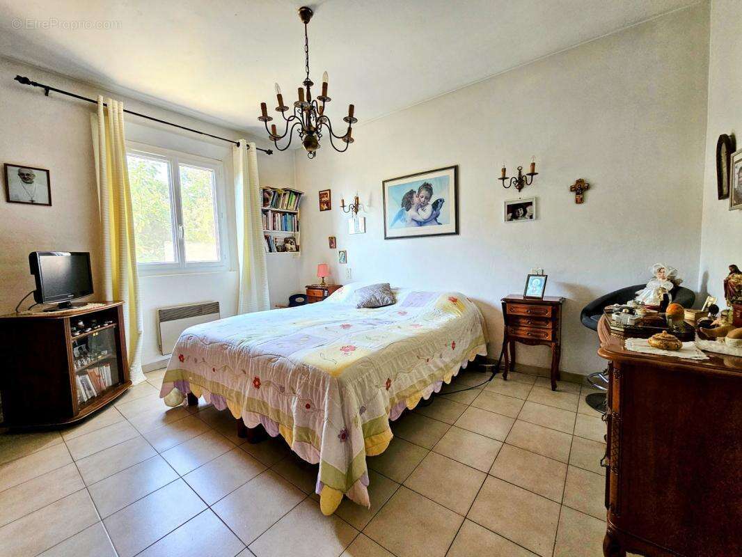 Maison à SPERACEDES