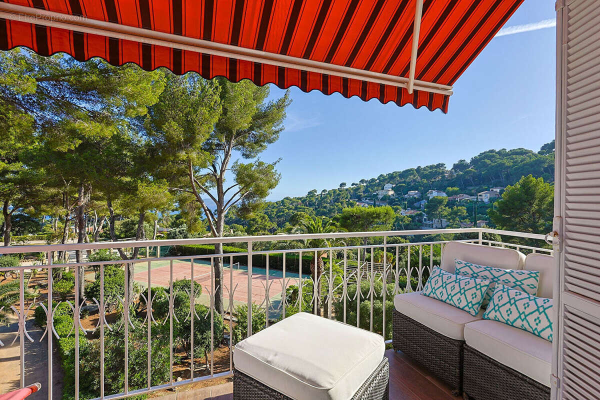 Appartement à HYERES