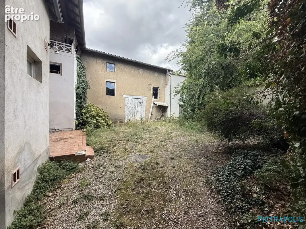 Maison 5 pièces 120 m² à vendre à Montmerle-Sur-Saone (01090) - photo 8