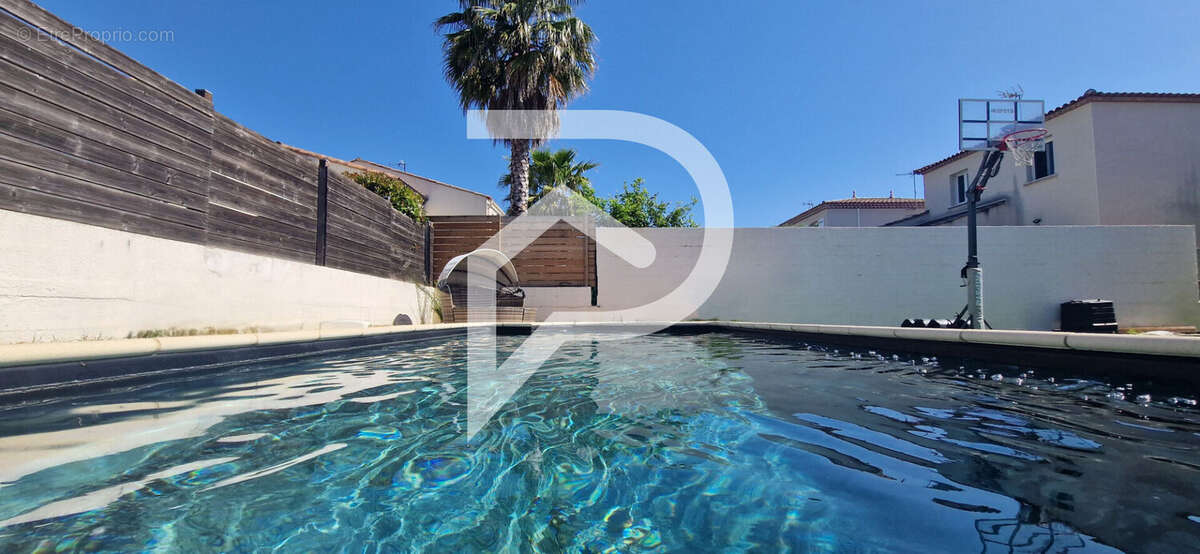 Maison à AIGUES-MORTES