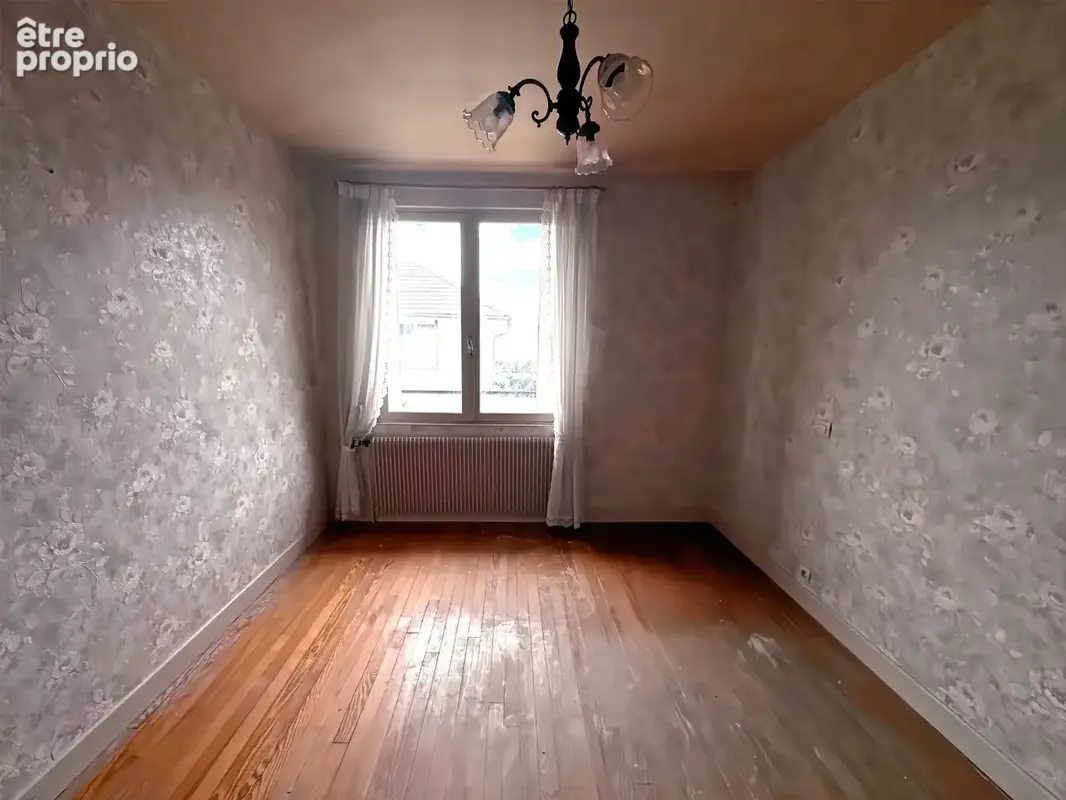Maison a renover - photo 12