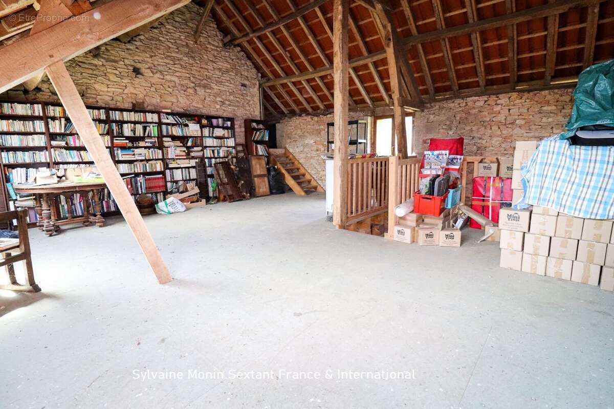 Superbe domaine de caractère du XVIIIe siècle sur 4 hectares avec piscine, maison d'amis et dépendances - photo 21
