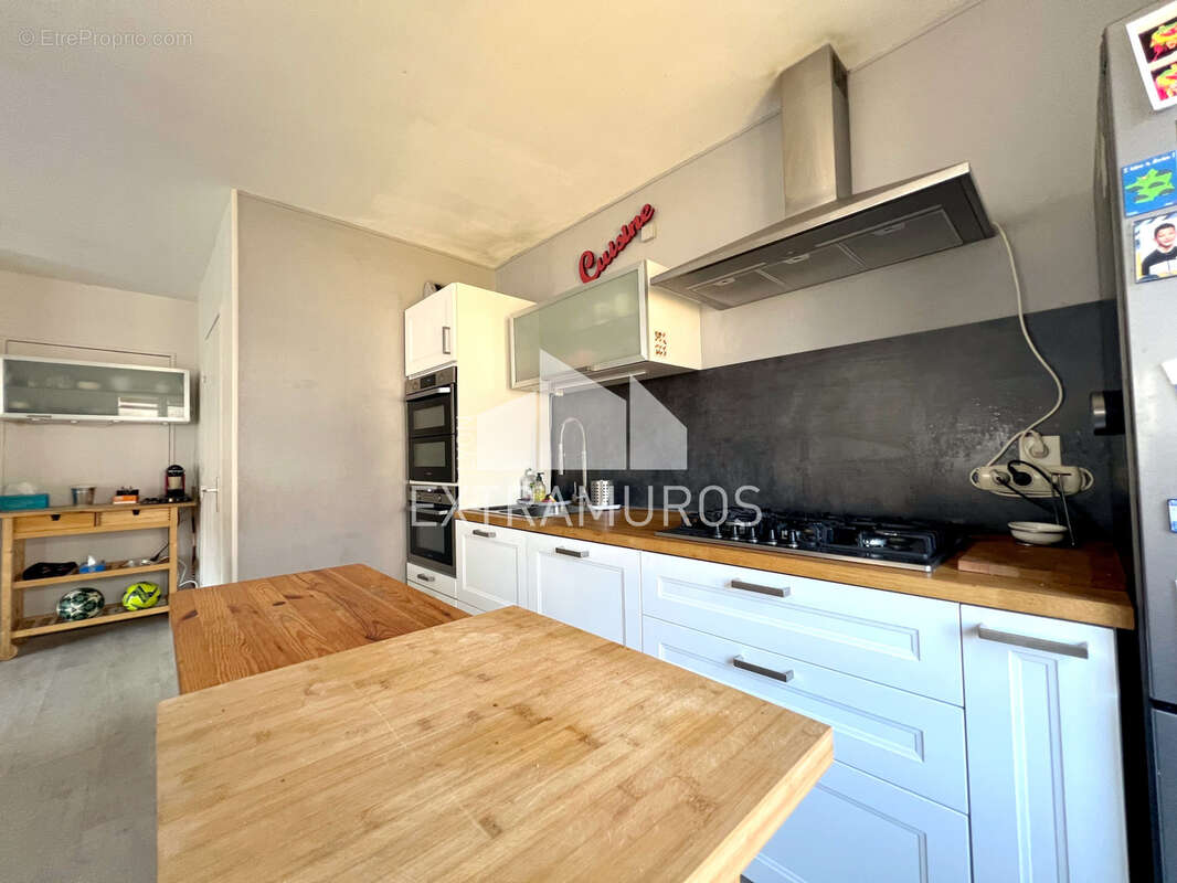 Appartement à LYON-9E