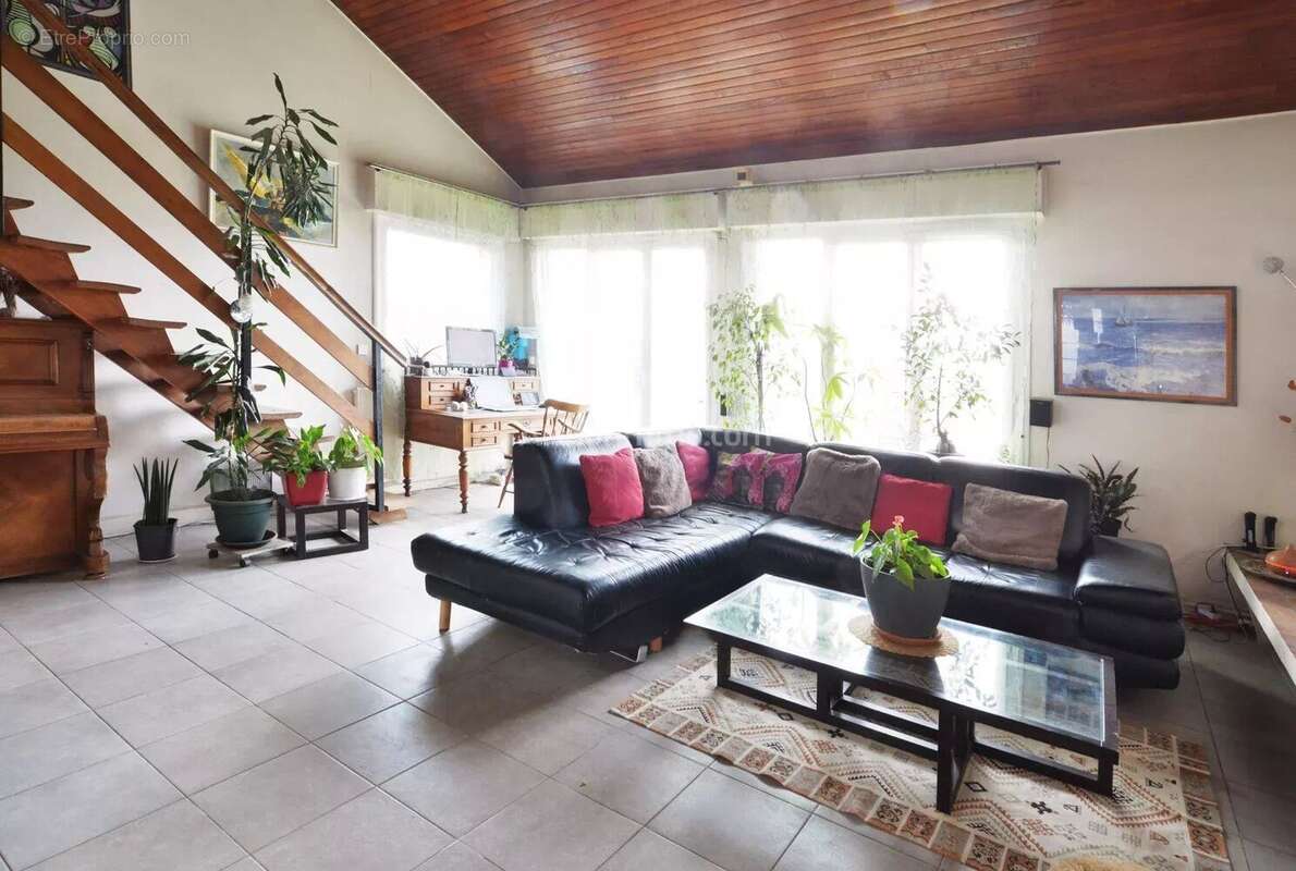 Maison à VILLENEUVE-SAINT-GEORGES