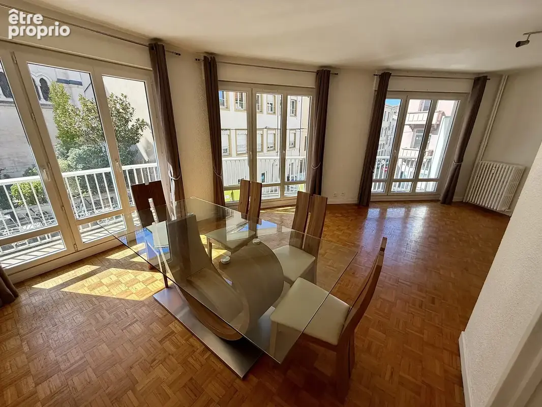Photo Appartement à Saint-Chamond au prix de 105 000€