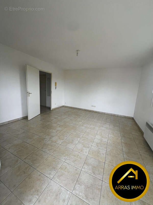 Appartement à ACHICOURT