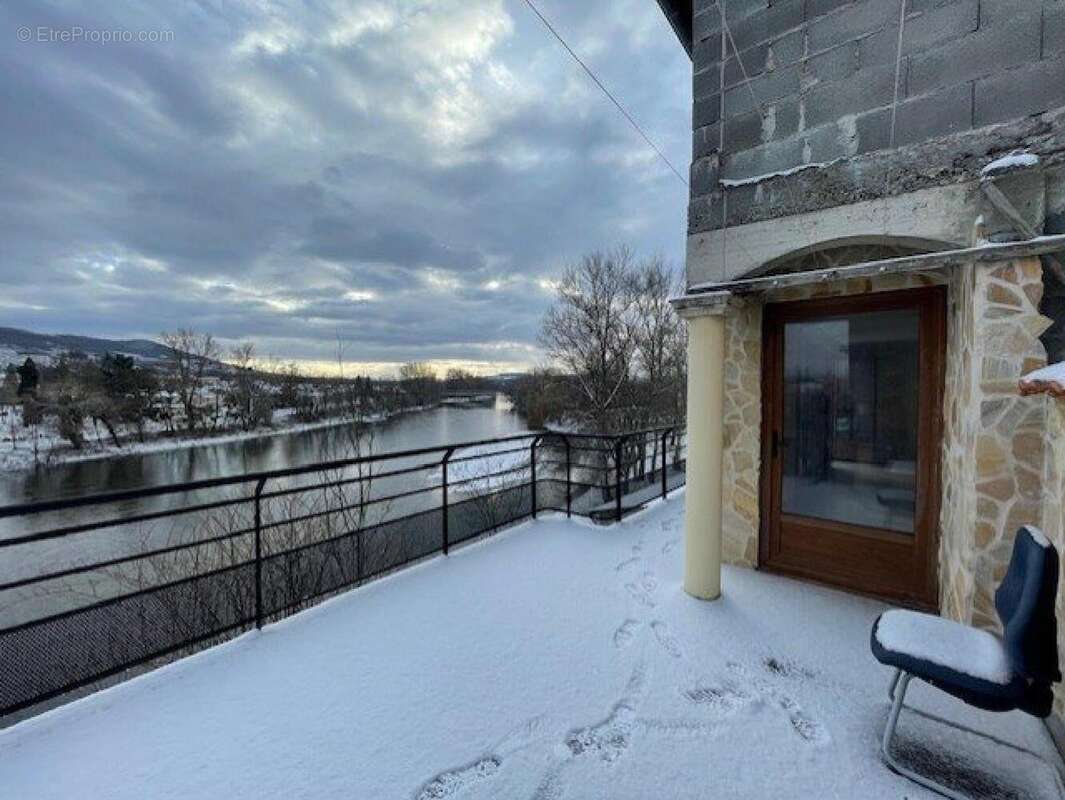 Photo 2 - Maison à PONT-DU-CHATEAU