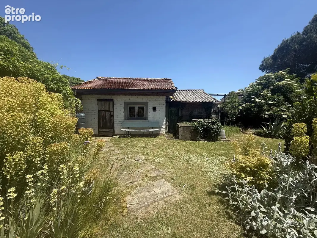 Maison de maitre du 18ème siècle au centre du village - photo 18