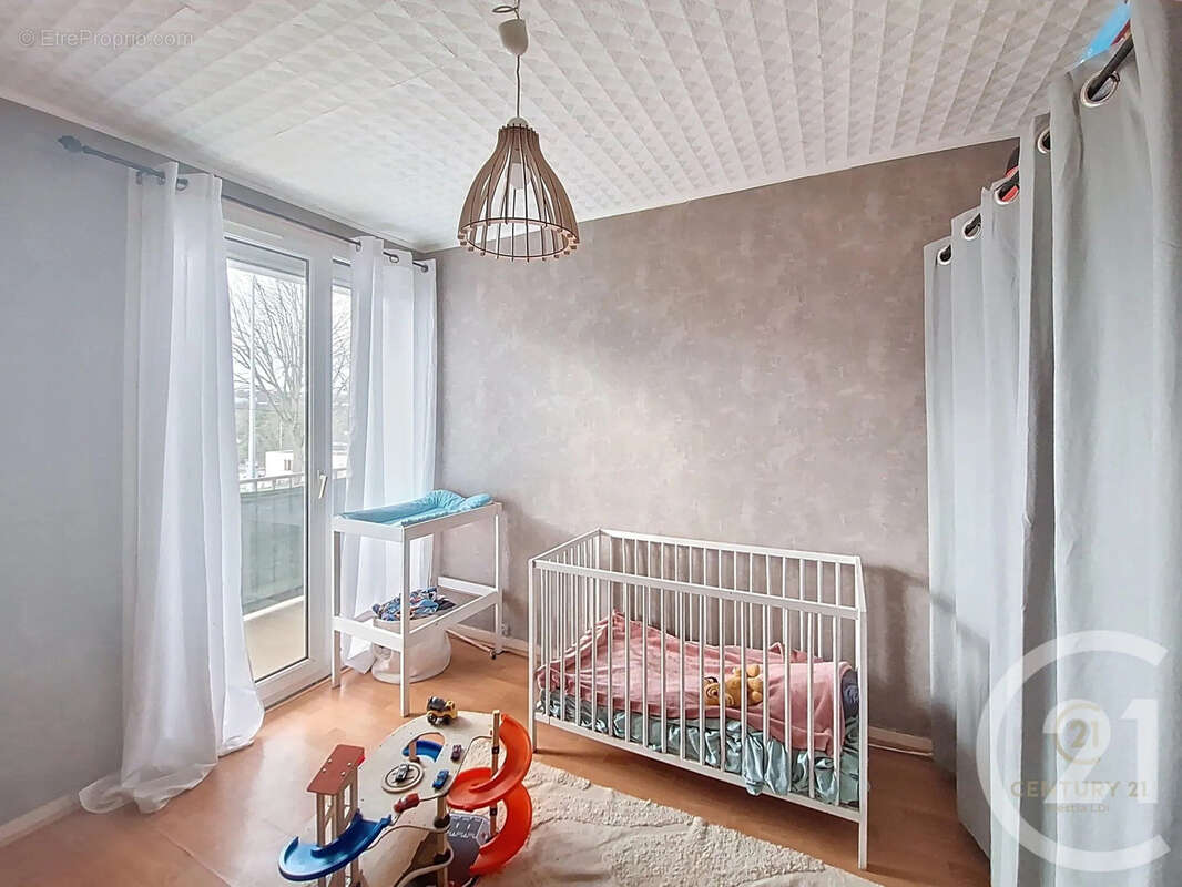 Appartement à GRIGNY