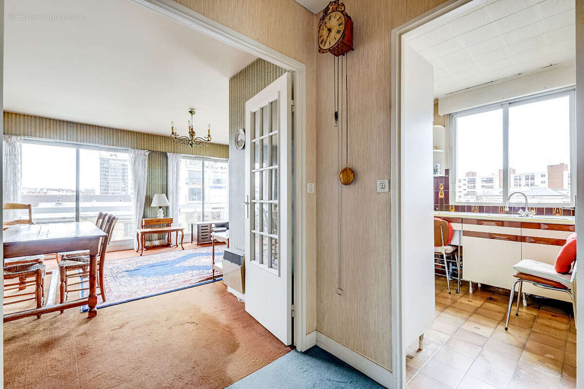 Appartement à PARIS-20E