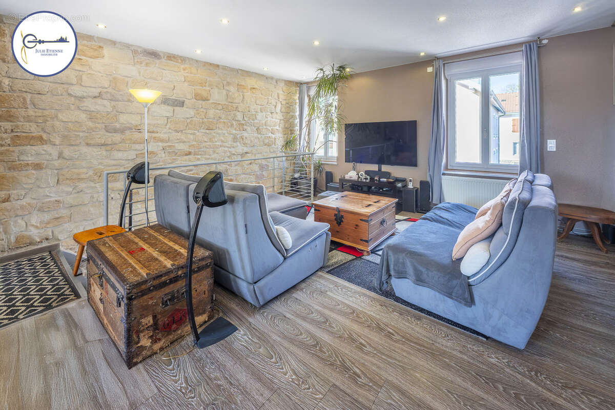 Appartement à GOLBEY