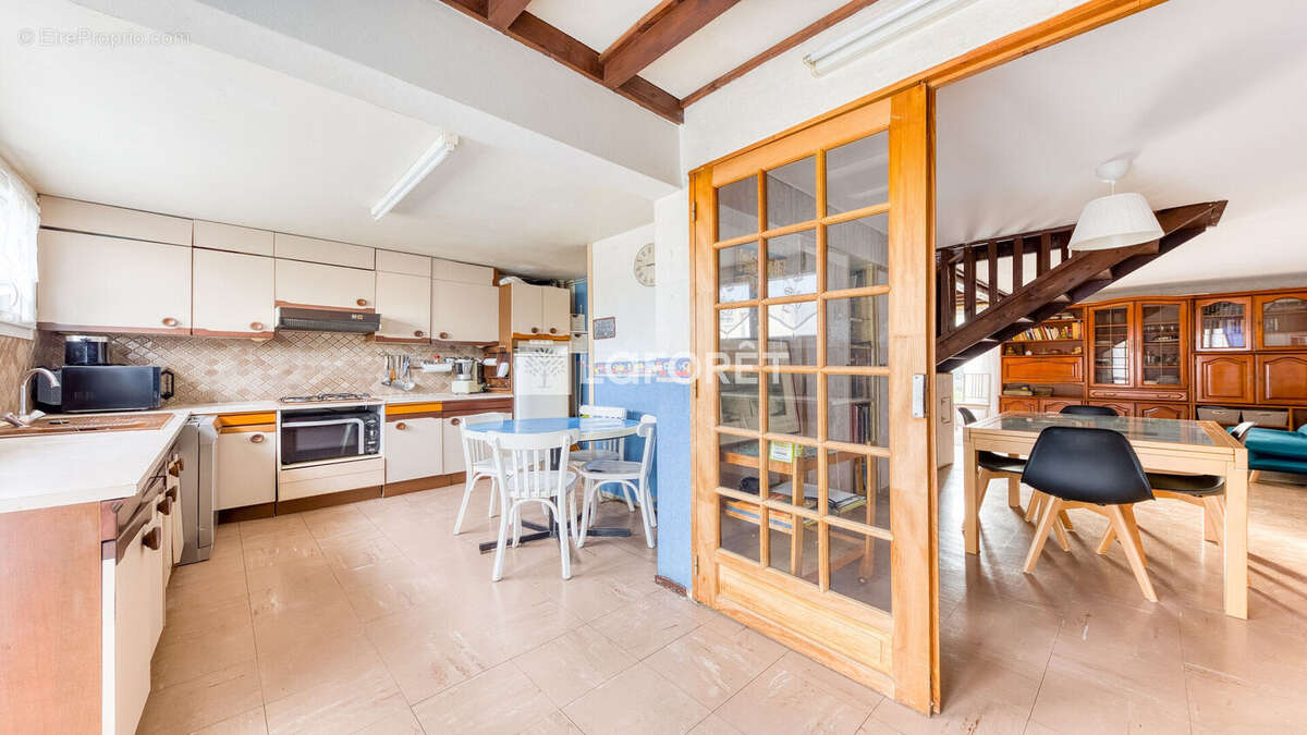 Maison à ROISSY-EN-BRIE