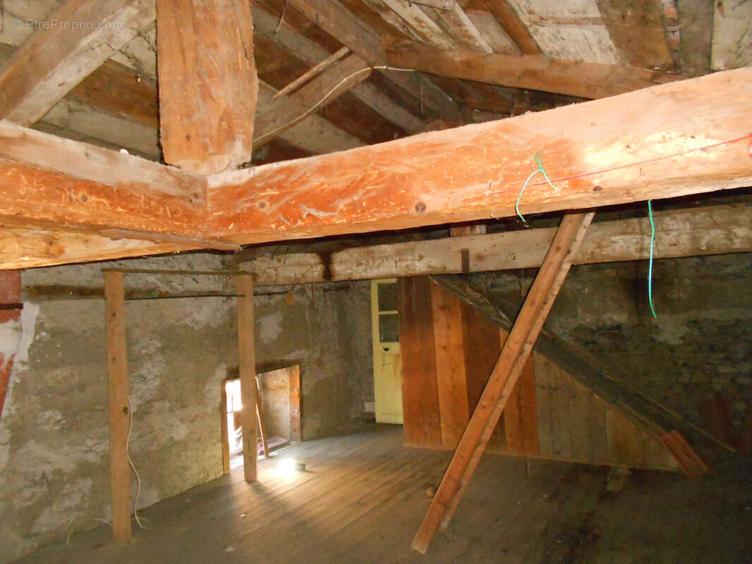 Maison à ARLANC