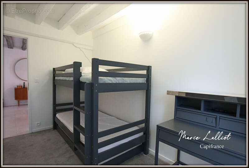 Propriété Pierres apparentes, 242m², 5 chambres, Dortoir enfant et mezzanine, Loiret, Piscine, Jacuzzi, Terrain de tennis, Garag - photo 34