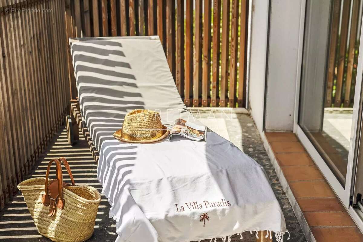 Maison à LES ISSAMBRES