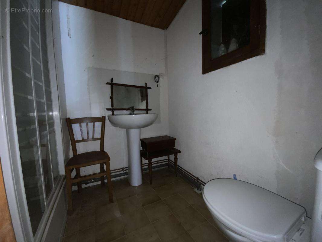 Maison 56 m² à Saint-Leger-Magnazeix  - photo 4