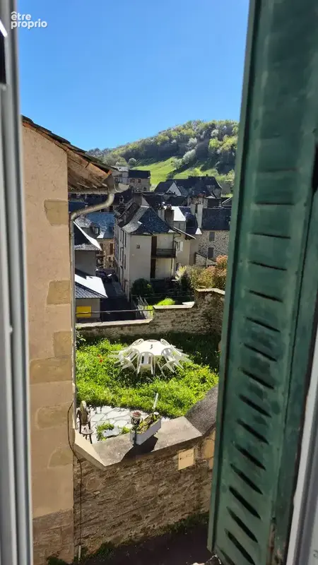 ESTAING, maison de village  5 pièces 115 m2, garage, terrain - photo 2