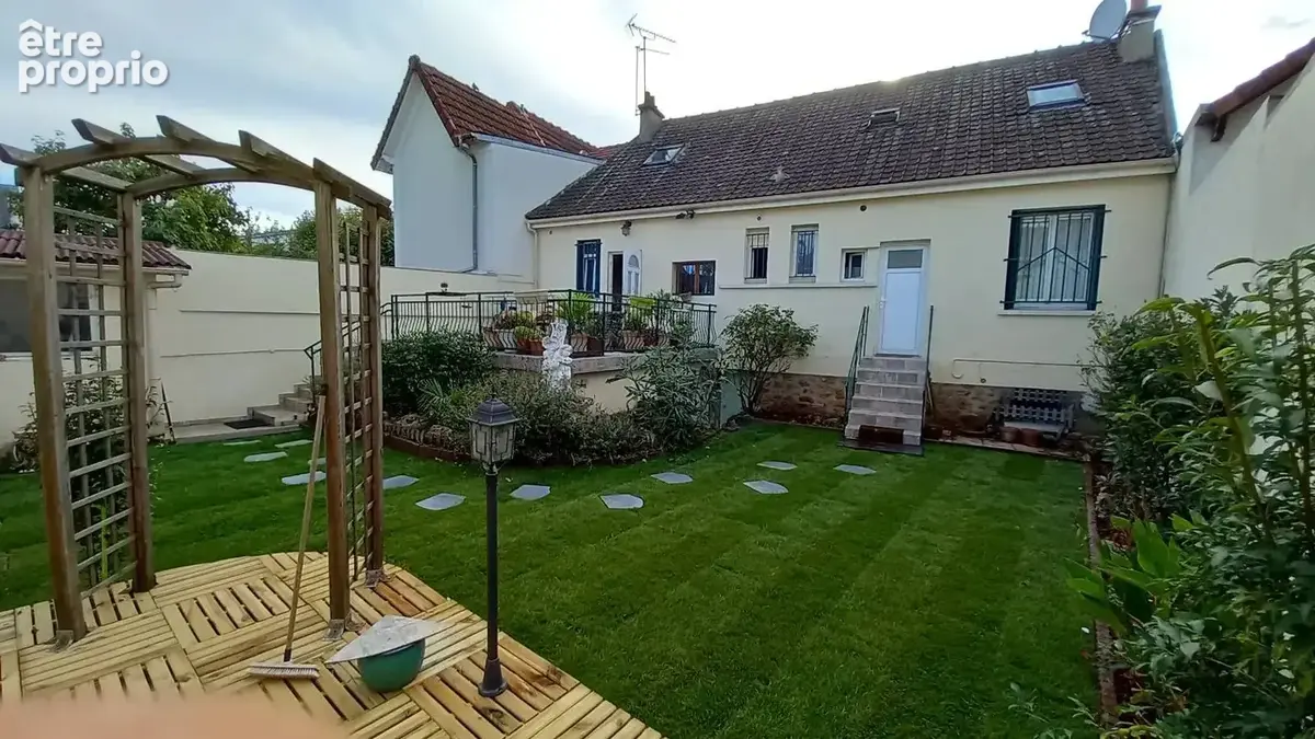 94500 champigny sur marne maison mixte 2 etages - photo 1