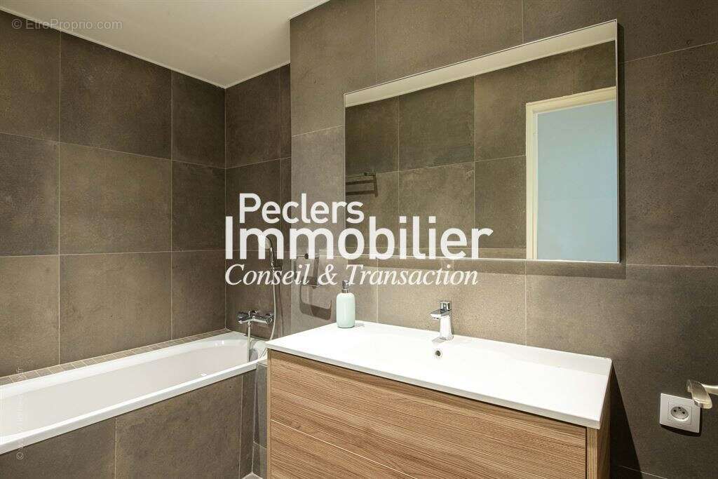 Appartement à RUEIL-MALMAISON