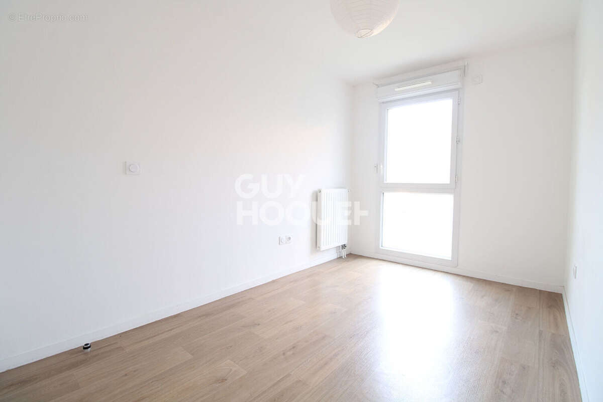 Appartement à BRIE-COMTE-ROBERT