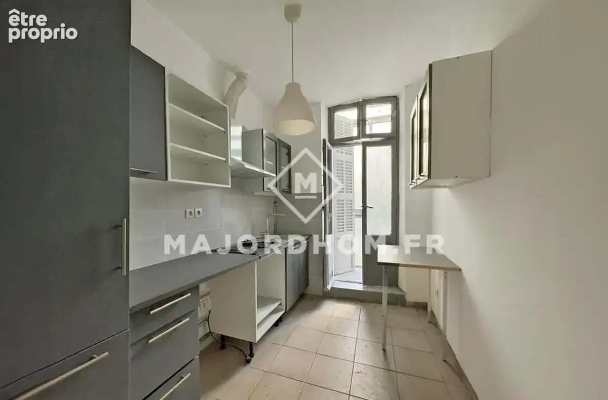 Vente T3 de 53 m² proche de l'Eglise des Réformés 13001 - photo 4