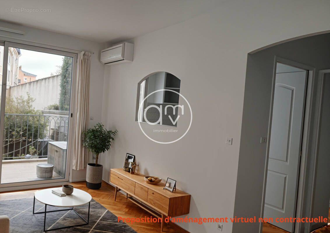 Appartement à HYERES