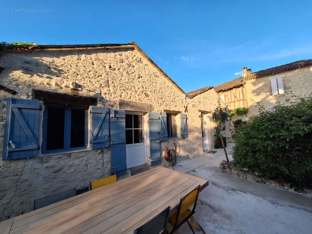 Maison à ISSIGEAC