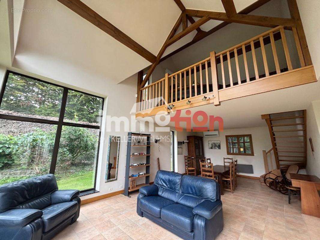 Maison à BAROMESNIL