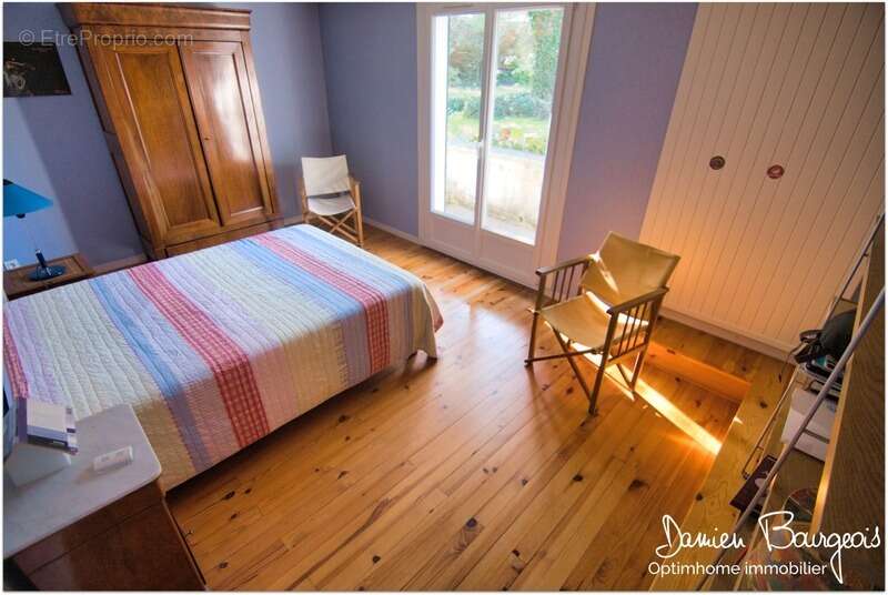 Maison à SAINT-GENIS-POUILLY