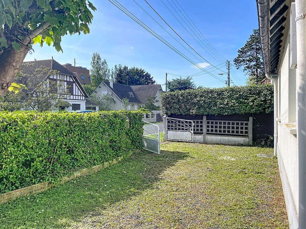 Maison à CABOURG