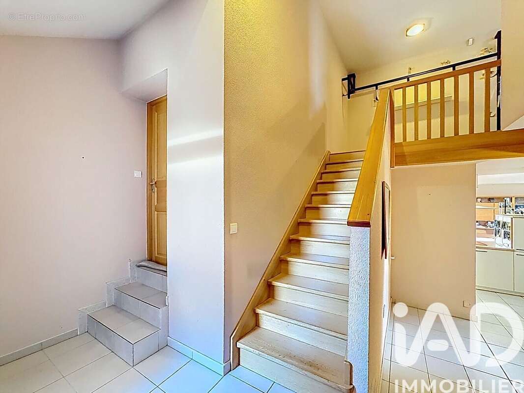 Photo 3 - Maison à VIUZ-EN-SALLAZ