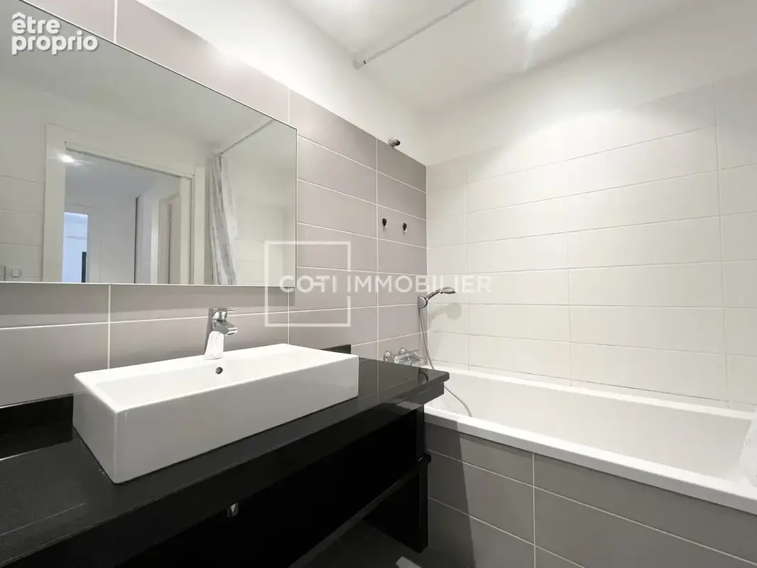 Propriano - 3 pieces avec jardinet - 55.67m2 - photo 8