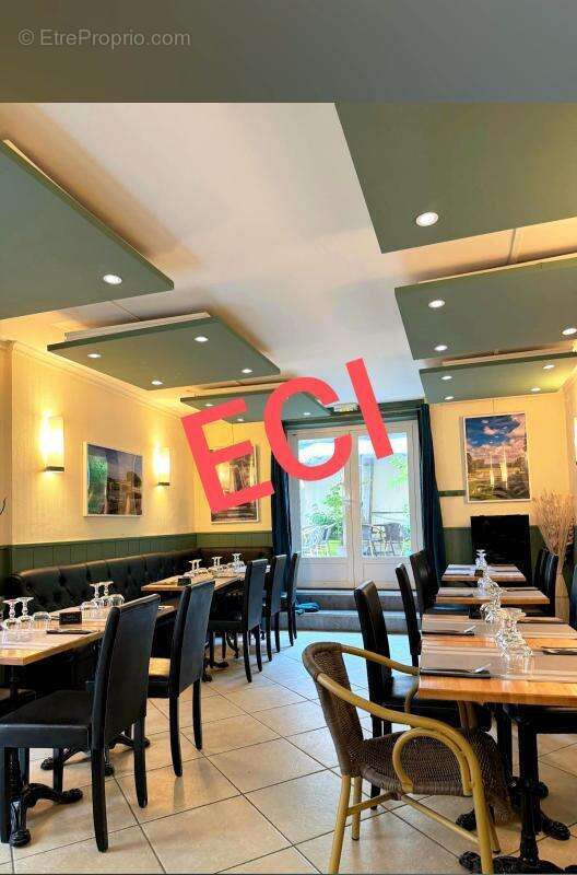 Commerce à MARLY-LE-ROI