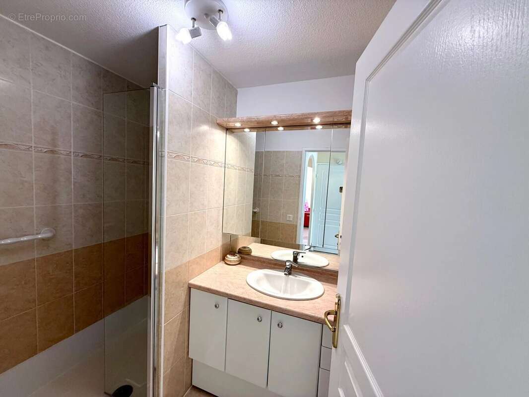 Appartement à SAINT-RAPHAEL