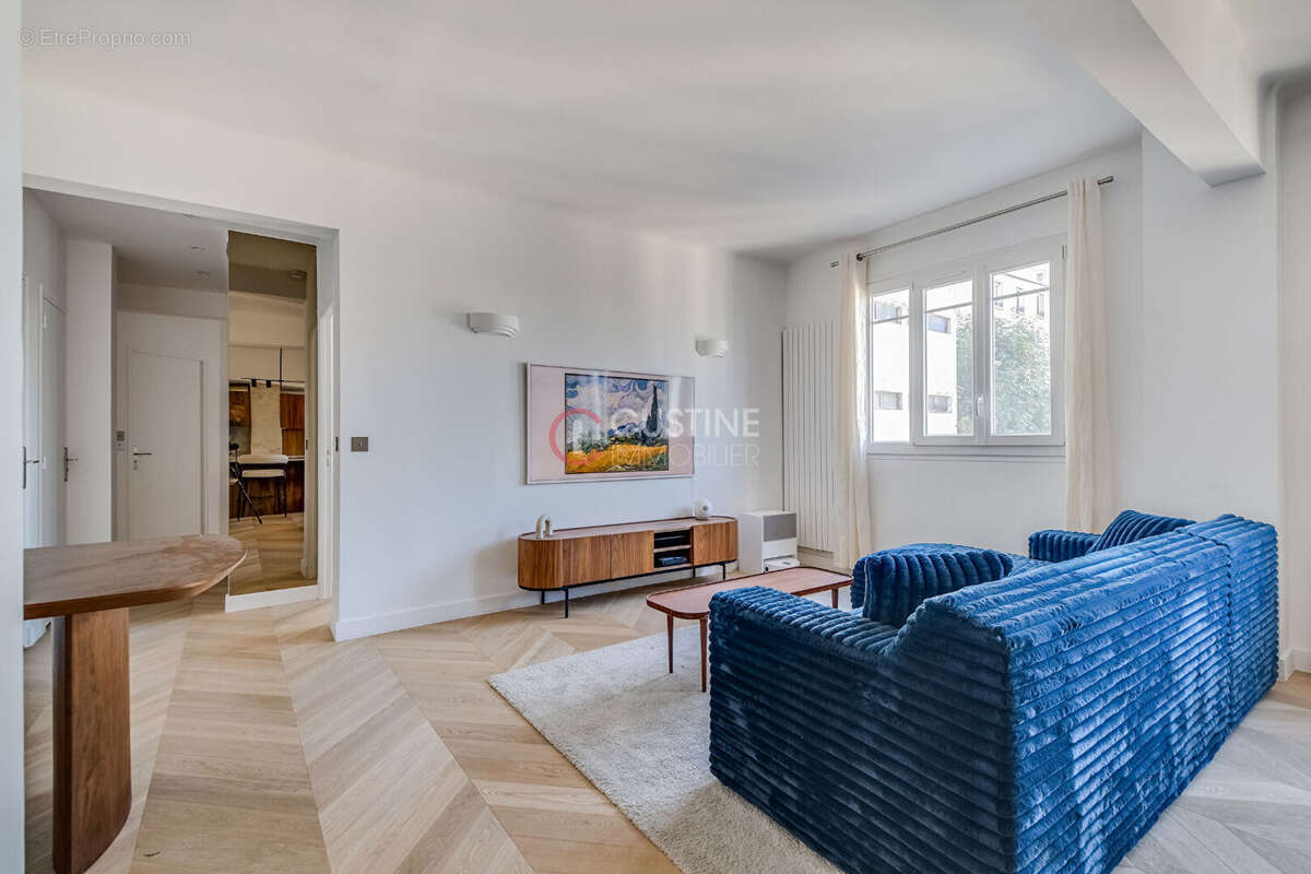 Lamarck caulaincourt/ etage eleve / immeuble art deco - photo 4