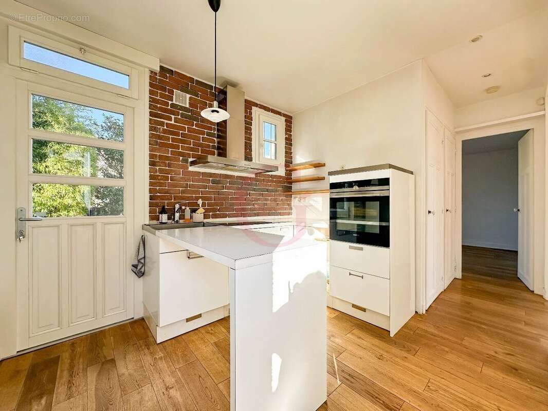 Maison à BOURG-LA-REINE