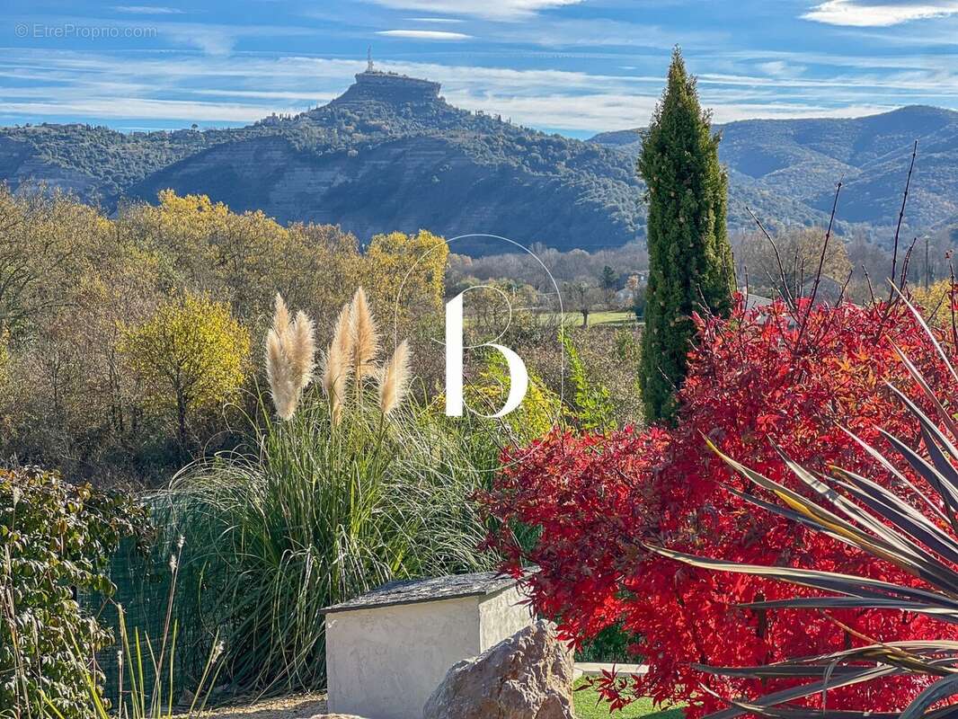 Maison à SAINT-ALBAN-AURIOLLES