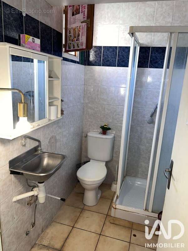 Commerce 60 m² à Puteaux  - photo 9