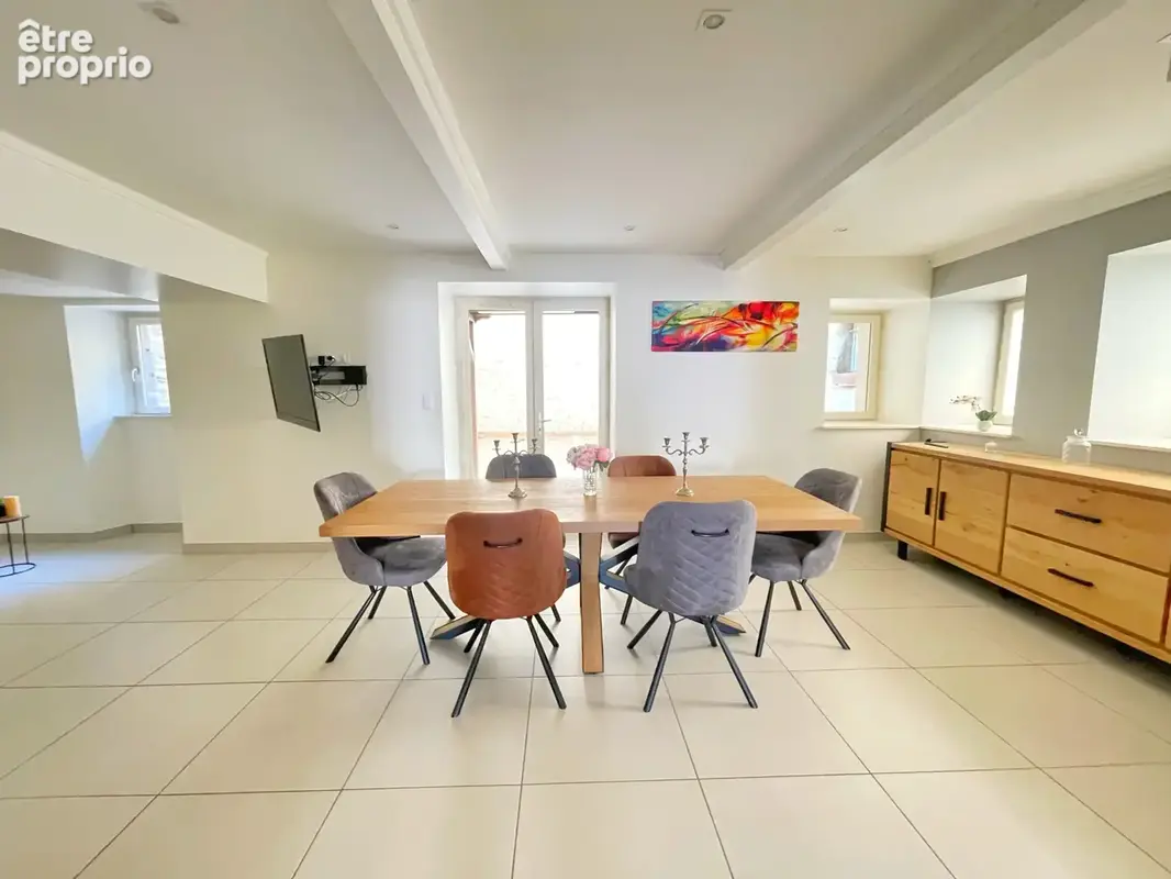 Maison de village rénovée avec 4 chambres et terrasse au cœur de Taluyers - photo 6