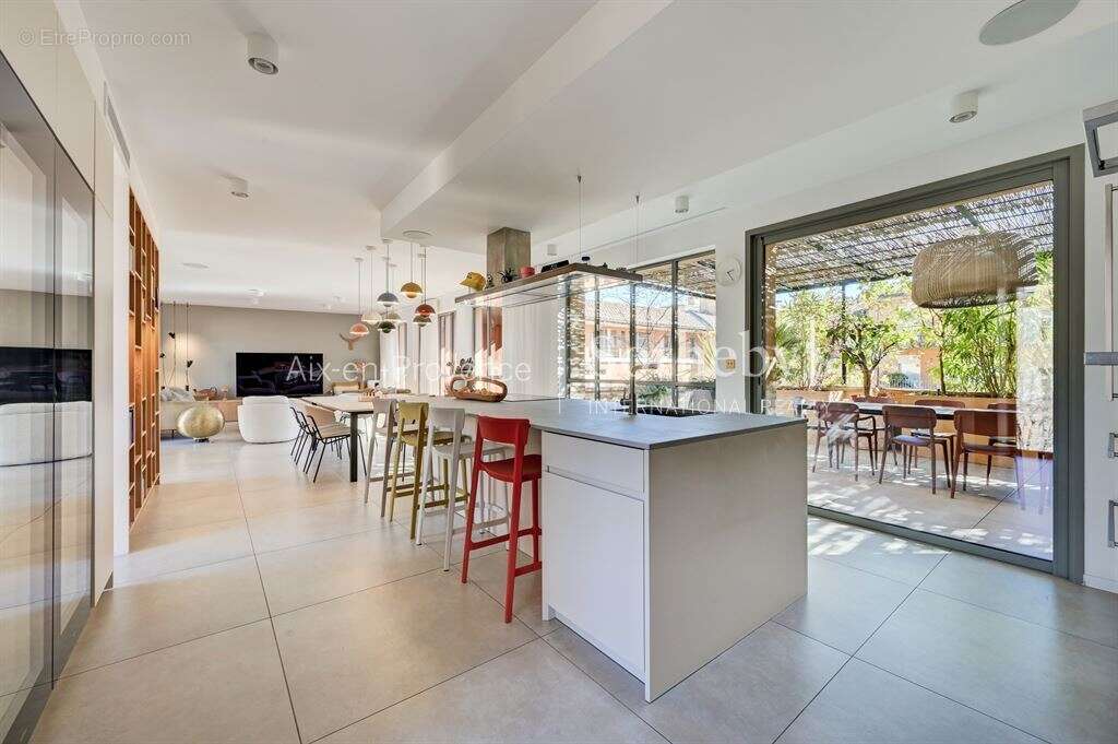 Appartement à AIX-EN-PROVENCE