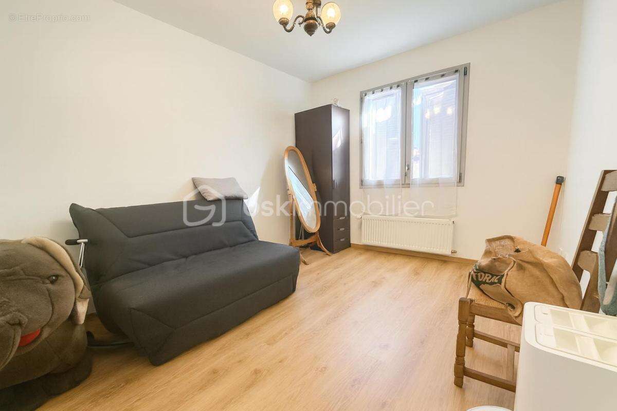 Maison à CHATTE